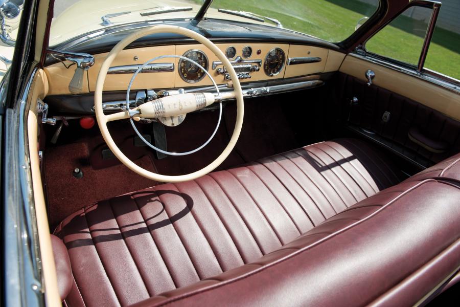 Торпедо Hudson Commodore Custom Eight Convertible Brougham (494) 1949 года  (фото 21 из 39)
